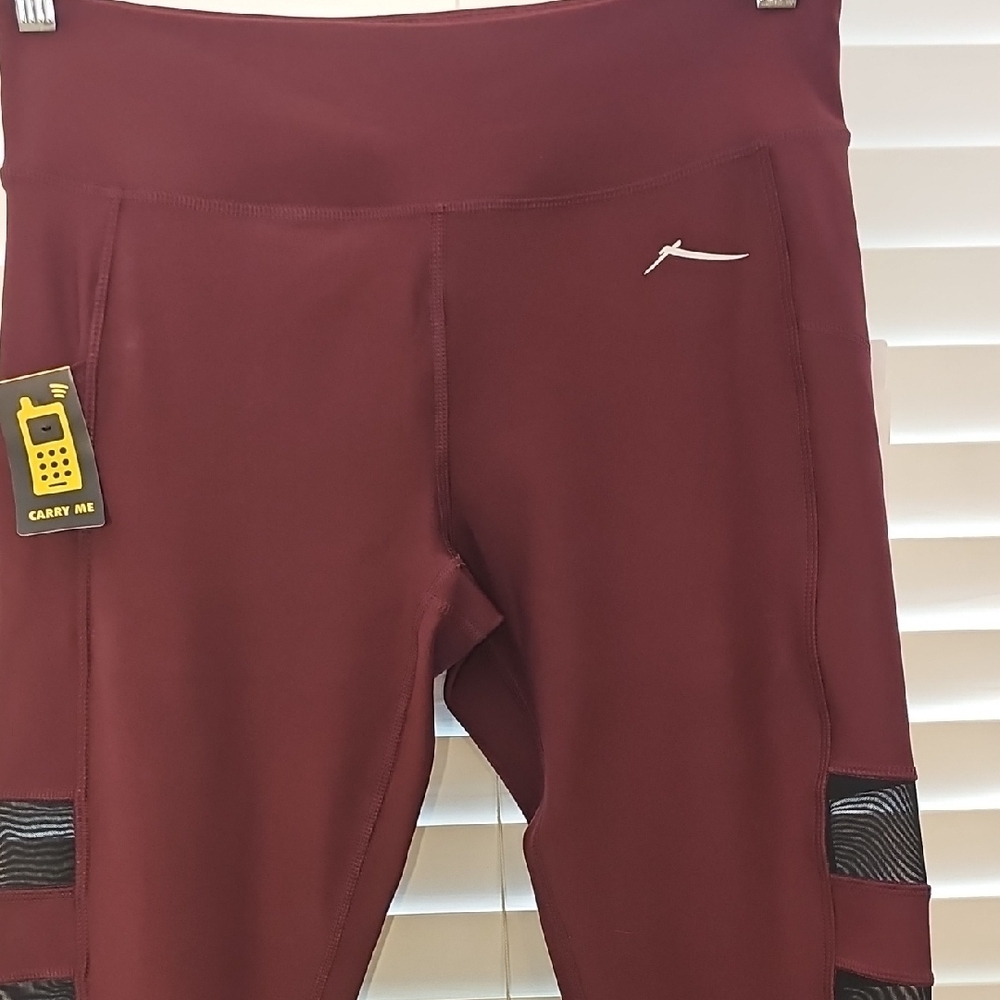 X By Gottex Leggings Maroon With Black Panels Size Large NWT - Picture 4 of 12